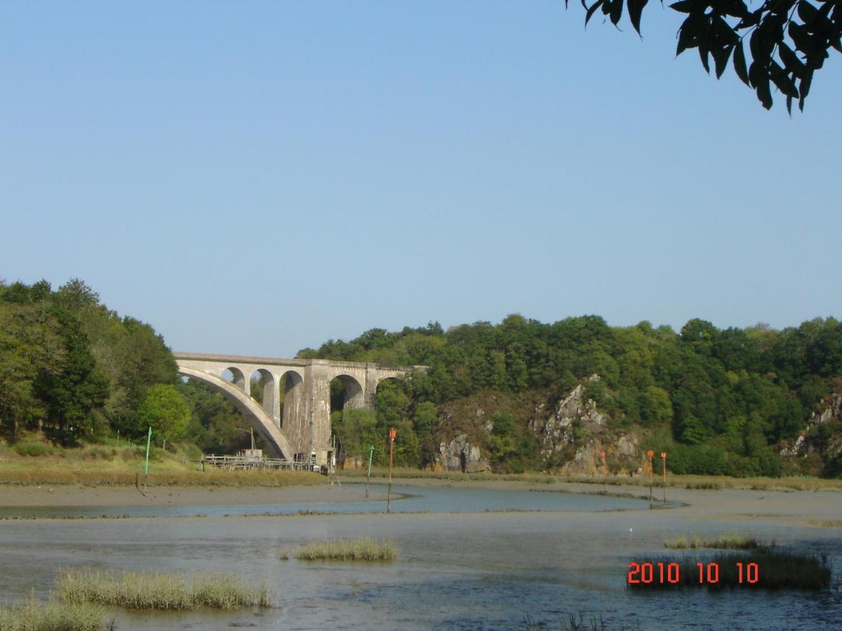 Le Logis De La Cour De Bretagne Au Port De Dinan Lanvallay Экстерьер фото